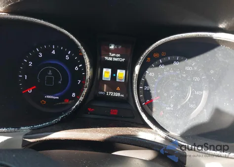 2013 Hyundai Santa Fe Limited z USA, uszkodzony, nr VIN KM8SRDHF2DU003135